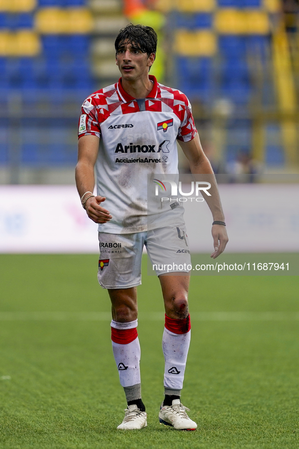 Tommaso Barbieri of Cremonese during the Serie B match between SS Juve Stabia and Cremonese at Stadio Romeo Menti Castellammare Di Stabia It...