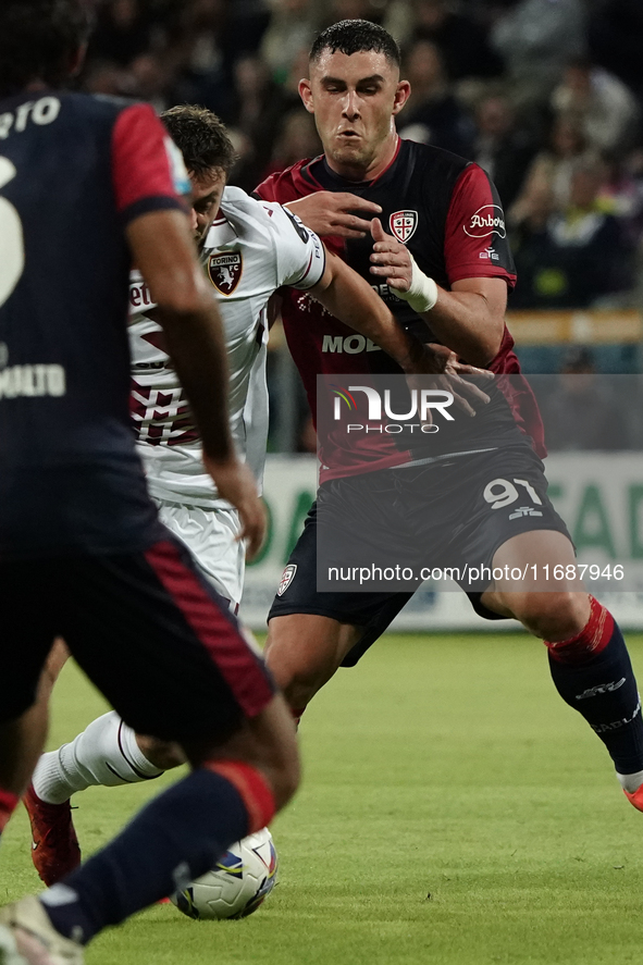 Karol Linetty of Torino FC participates in the Serie A TIM match between Cagliari Calcio and Torino FC in Italy on October 20, 2024 