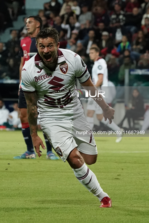 Karol Linetty (Torino FC) celebrates during the Serie A TIM match between Cagliari Calcio and Torino FC in Italy on October 20, 2024 