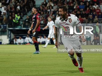 Karol Linetty (Torino FC) celebrates during the Serie A TIM match between Cagliari Calcio and Torino FC in Italy on October 20, 2024 (