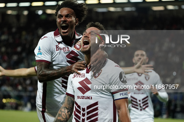 Karol Linetty (Torino FC) celebrates during the Serie A TIM match between Cagliari Calcio and Torino FC in Italy on October 20, 2024 