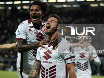 Karol Linetty (Torino FC) celebrates during the Serie A TIM match between Cagliari Calcio and Torino FC in Italy on October 20, 2024 (