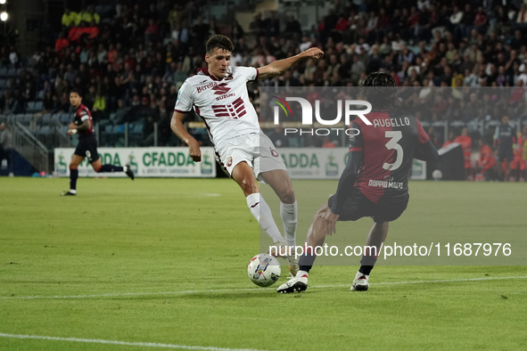 Adrien Tameze (Torino FC) participates in the Serie A TIM match between Cagliari Calcio and Torino FC in Italy on October 20, 2024 