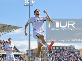 Khvicha Kvaratskhelia celebrates after scoring his team's goal during the Serie A TIM match between Empoli FC and SSC Napoli in Empoli, Ital...