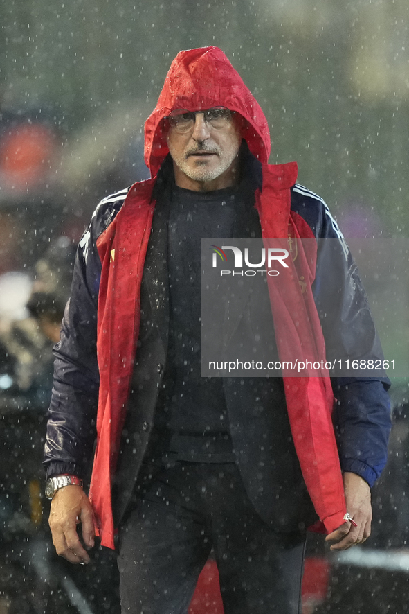 Luis de la Fuente head coach of Spain during the UEFA Nations League 2024/25 League A Group A4 match between Spain and Serbia at Estadio Nue...