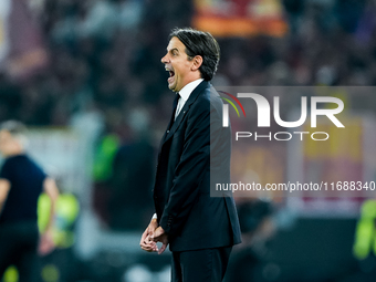 Simone Inzaghi head coach of FC Internazionale yells during the Serie A Enilive match between AS Roma and FC Internazionale at Stadio Olimpi...