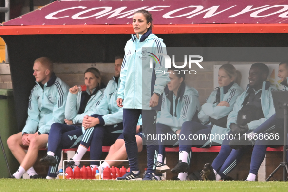 Interim manager Renee Slegers (Manager Arsenal) looks on during the Barclays FA Women's Super League match between West Ham United and Arsen...