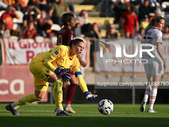 Laura Giuliani of A.C. Milan Femminile is in action during the 7th day of the Serie A Femminile eBay Championship between A.S. Roma and A.C....