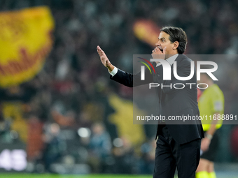 Simone Inzaghi head coach of FC Internazionale yells during the Serie A Enilive match between AS Roma and FC Internazionale at Stadio Olimpi...