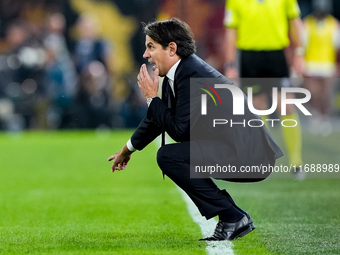 Simone Inzaghi head coach of FC Internazionale yells during the Serie A Enilive match between AS Roma and FC Internazionale at Stadio Olimpi...