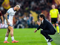 Simone Inzaghi head coach of FC Internazionale gives instructions to Federico Dimarco of FC Internazionale during the Serie A Enilive match...