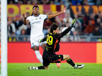 Mile Svilar of AS Roma saves on Denzel Dumfries of FC Internazionale during the Serie A Enilive match between AS Roma and FC Internazionale...