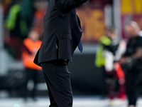 Simone Inzaghi head coach of FC Internazionale gestures during the Serie A Enilive match between AS Roma and FC Internazionale at Stadio Oli...