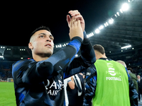 Lautaro Martinez of FC Internazionale celebrates the victory during the Serie A Enilive match between AS Roma and FC Internazionale at Stadi...