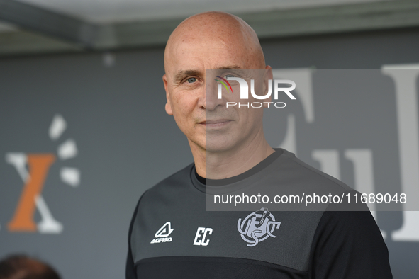 Eugenio Corini Head Coach of Cremonese during the Serie B match between SS Juve Stabia and Cremonese at Stadio Romeo Menti Castellammare Di...