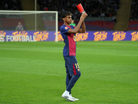 Lamine Yamal receives the trophy for the best player of the month of September before the match between FC Barcelona and Sevilla FC, corresp...