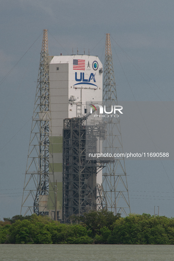 The Vertical Integration Facility, or VIF, is used by United Launch Alliance (ULA) for Atlas V and Vulcan Centaur launches. 