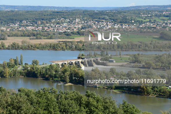 An aerial view shows the Rhone and the Saint Pierre de Boeuf hydraulic dam in the Loire after the floods on October 21, 2024. 