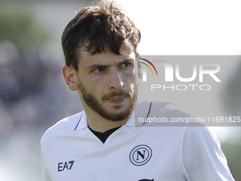 Napoli's Khvicha Kvaratskhelia looks on during the Serie A soccer match between Empoli FC and SSC Napoli at Stadio Carlo Castellani in Empol...