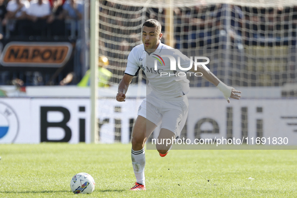 Napoli's Alessandro Buongiorno is in action during the Serie A soccer match between Empoli FC and SSC Napoli at Stadio Carlo Castellani in E...