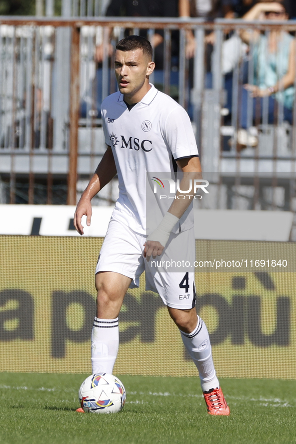 Napoli's Alessandro Buongiorno controls the ball during the Serie A soccer match between Empoli FC and SSC Napoli at Stadio Carlo Castellani...