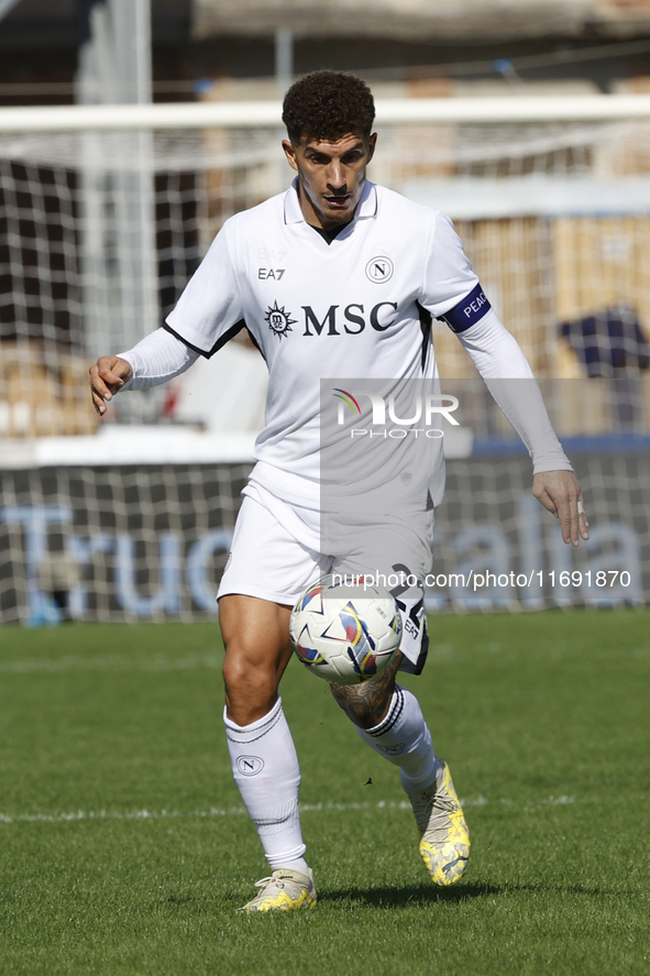 Giovanni Di Lorenzo of Napoli controls the ball during the Serie A soccer match between Empoli FC and SSC Napoli at Stadio Carlo Castellani...