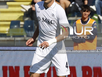 Napoli's Alessandro Buongiorno looks on during the Serie A soccer match between Empoli FC and SSC Napoli at Stadio Carlo Castellani in Empol...