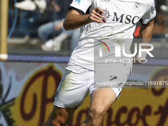 Napoli's Khvicha Kvaratskhelia controls the ball during the Serie A soccer match between Empoli FC and SSC Napoli at Stadio Carlo Castellani...