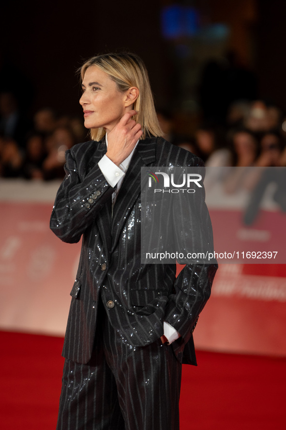 Anna Foglietta attends the Unita Awards red carpet during the 19th Rome Film Festival at Auditorium Parco Della Musica in Rome, Italy, on Oc...