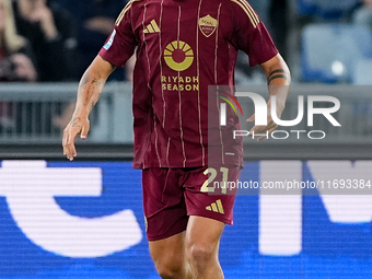 Paulo Dybala of AS Roma during the Serie A Enilive match between AS Roma and FC Internazionale at Stadio Olimpico on October 20, 2024 in Rom...