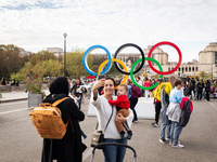 In Paris, France, on October 21, 2024, Paris City Hall definitively closes the Iena Bridge to car traffic. This emblematic bridge linking th...