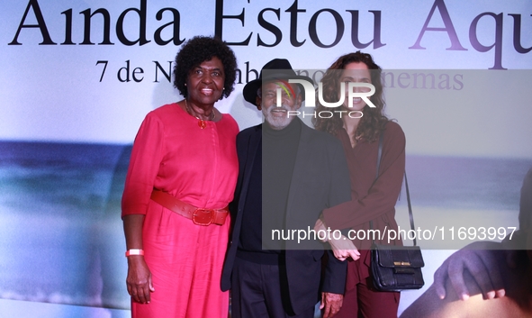 Vera Magalhaes, Antonio Pitanga, and Camila Pitanga attend the premiere of 'I'm Still Here' on October 21, 2024, at Cine Odeon in Rio de Jan...