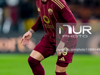 Nicola Zalewski of AS Roma during the Serie A Enilive match between AS Roma and FC Internazionale at Stadio Olimpico on October 20, 2024 in...