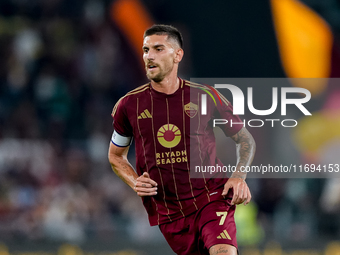 Lorenzo Pellegrini of AS Roma during the Serie A Enilive match between AS Roma and FC Internazionale at Stadio Olimpico on October 20, 2024...