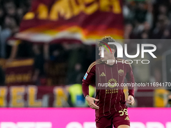 Nicola Zalewski of AS Roma during the Serie A Enilive match between AS Roma and FC Internazionale at Stadio Olimpico on October 20, 2024 in...