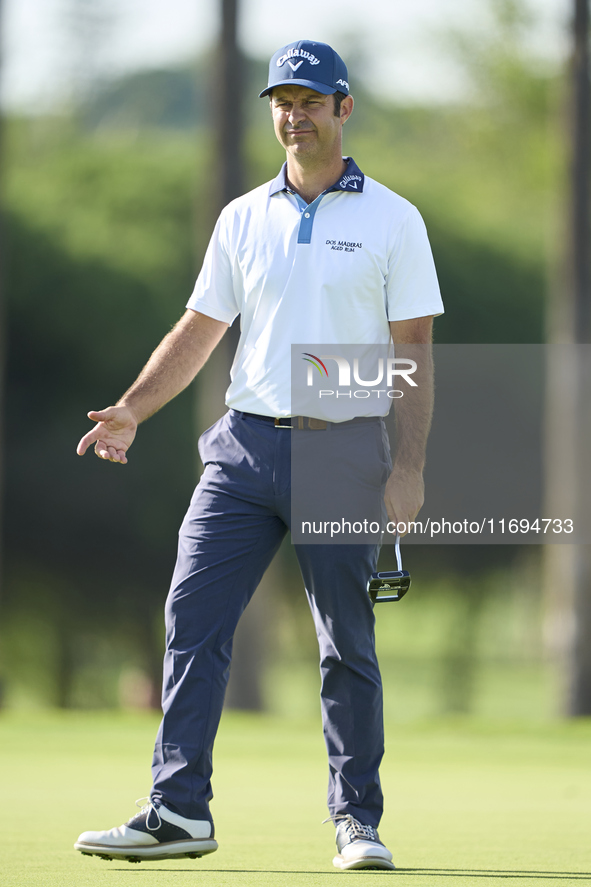 Jorge Campillo of Spain reacts on the 18th green during day four of the Estrella Damm N.A. Andalucia Masters 2024 at Real Club de Golf Sotog...