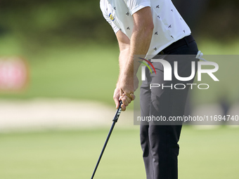 Marcel Schneider of Germany plays a shot on the 18th green during day four of the Estrella Damm N.A. Andalucia Masters 2024 at Real Club de...