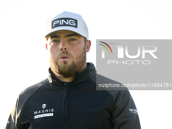 Dan Bradbury of England reacts on the 1st green during day four of the Estrella Damm N.A. Andalucia Masters 2024 at Real Club de Golf Sotogr...