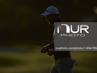 Laurie Canter of England reacts on the 1st green during day four of the Estrella Damm N.A. Andalucia Masters 2024 at Real Club de Golf Sotog...