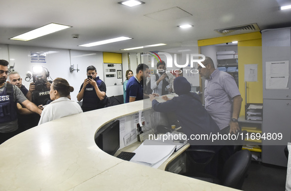 A photo tour organized by the administration of the Sahel Hospital on October 22, 2024, shows a nurse in the intensive care unit in the hosp...