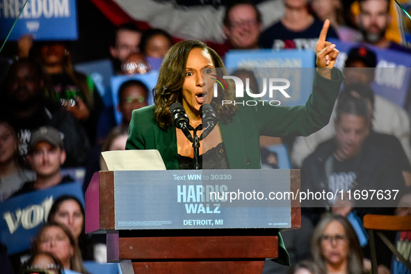 Detroit City Council President Mary Sheffield speaks during a presidential campaign rally for Kamala Harris at The Huntington Place in Detro...