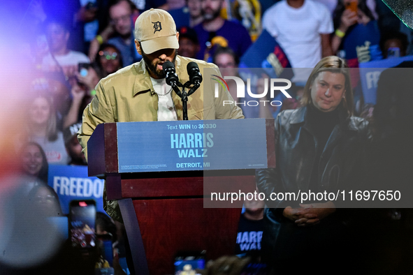 Eminem voices his support for Kamala Harris for President before introducing keynote speaker and former President Barack Obama at a presiden...