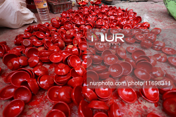 Colorful earthen lamps 'Diyas' are at a roadside shop ahead of the Diwali Festival in Jaipur, Rajasthan, India, on October 23, 2024. 