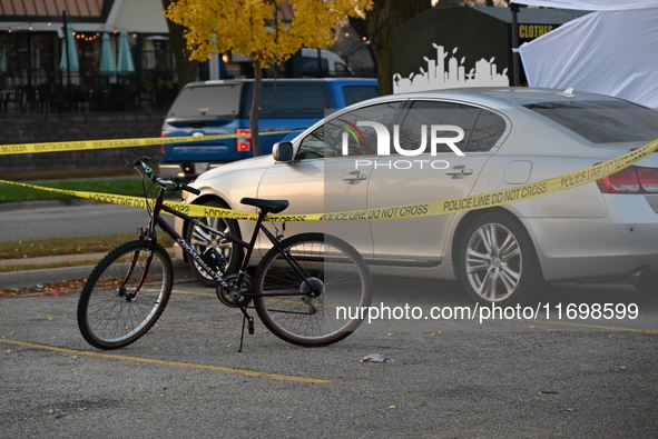 Madison police conduct a death investigation near Hy-Vee on Whitney Way in Madison, Wisconsin, United States, on October 22, 2024. The Madis...