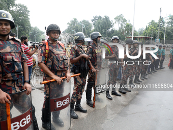 The interim government increases security around the Bangabhaban due to protests demanding the resignation of President Mohammed Shahabuddin...