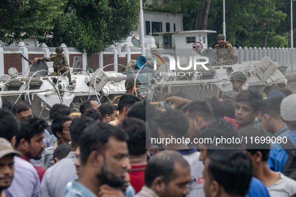 Security is tightened around the Bangabhaban premises as protests for the president's resignation continue in Dhaka, Bangladesh, on October...