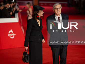 Elisabetta Sgarbi and Vittorio Sgarbi attend the ''L'Isola Degli Idealisti'' red carpet during the 19th Rome Film Festival at Auditorium Par...