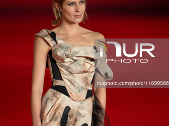 Elena Radonicich attends the ''L'Isola Degli Idealisti'' red carpet during the 19th Rome Film Festival at Auditorium Parco Della Musica in R...