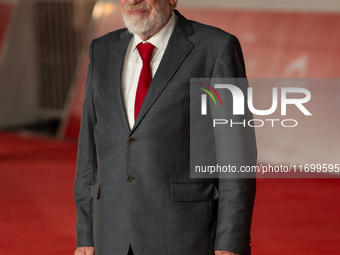 Renato Carpentieri attends the ''L'Isola Degli Idealisti'' red carpet during the 19th Rome Film Festival at Auditorium Parco Della Musica in...