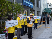 Choi Sung-ryong (center), the head of the National Association for Families of Abductees by North Korea, announces plans to launch leaflets...